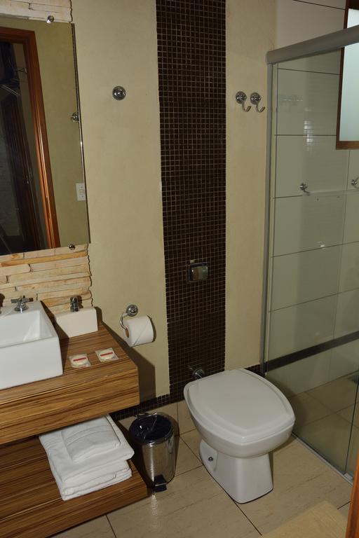 Deluxe Double Room Bath,239379117:JPEG